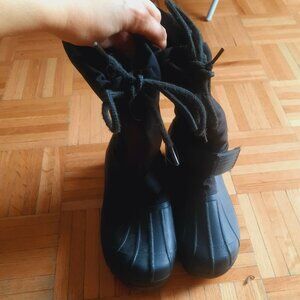 mid-calf Arctic Tracks Thermal Sports Snow Waterproof Boots, black grey size 8